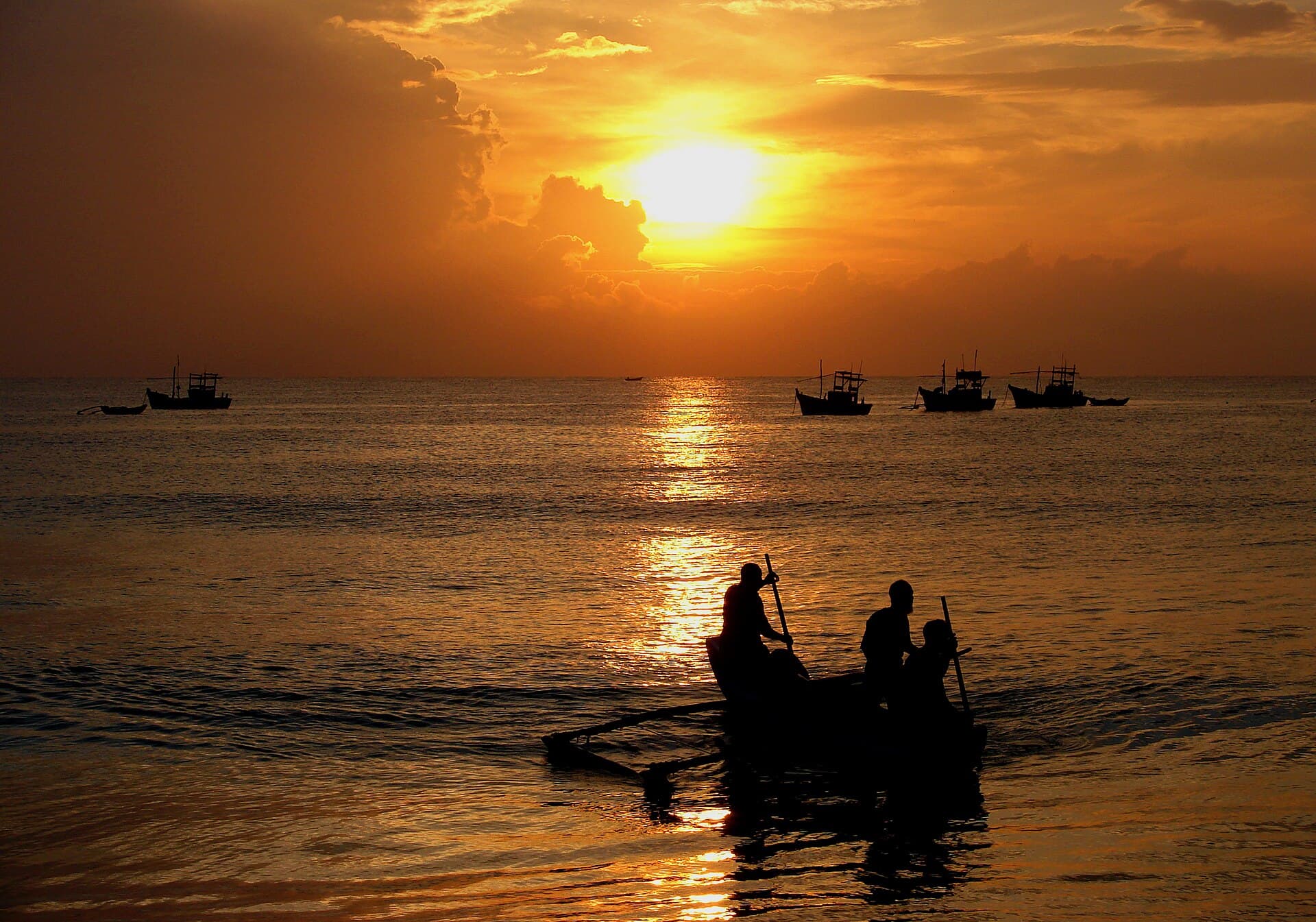 Sea fishing off Batticaloa